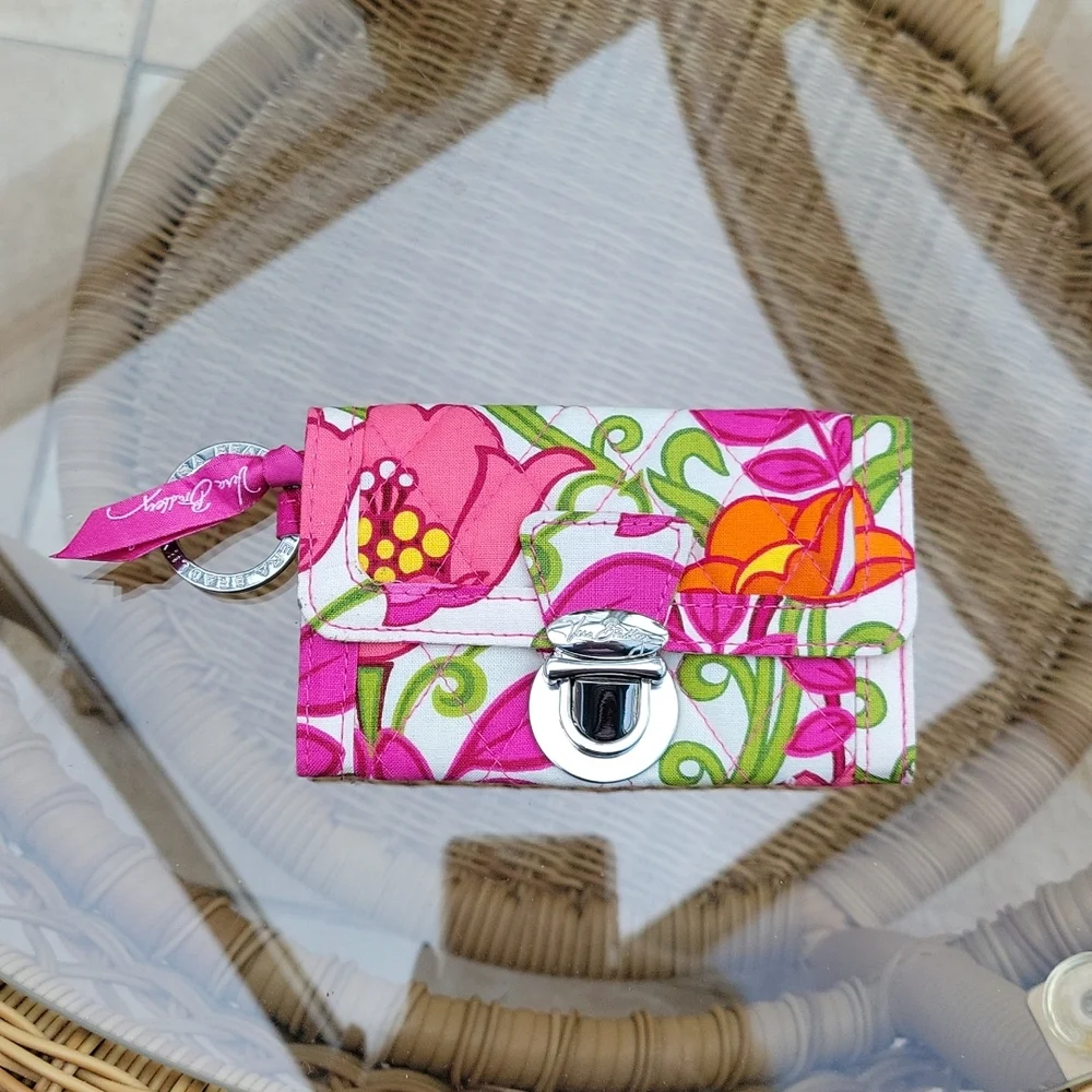 Vera Bradley Lilli Bell small wallet with keychain
